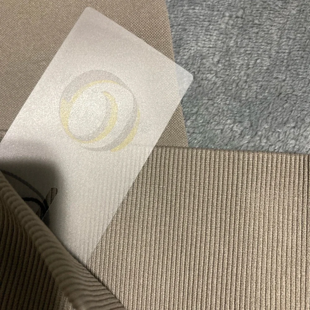 NWTS Leggings Young Ladies - Picture 9 of 9